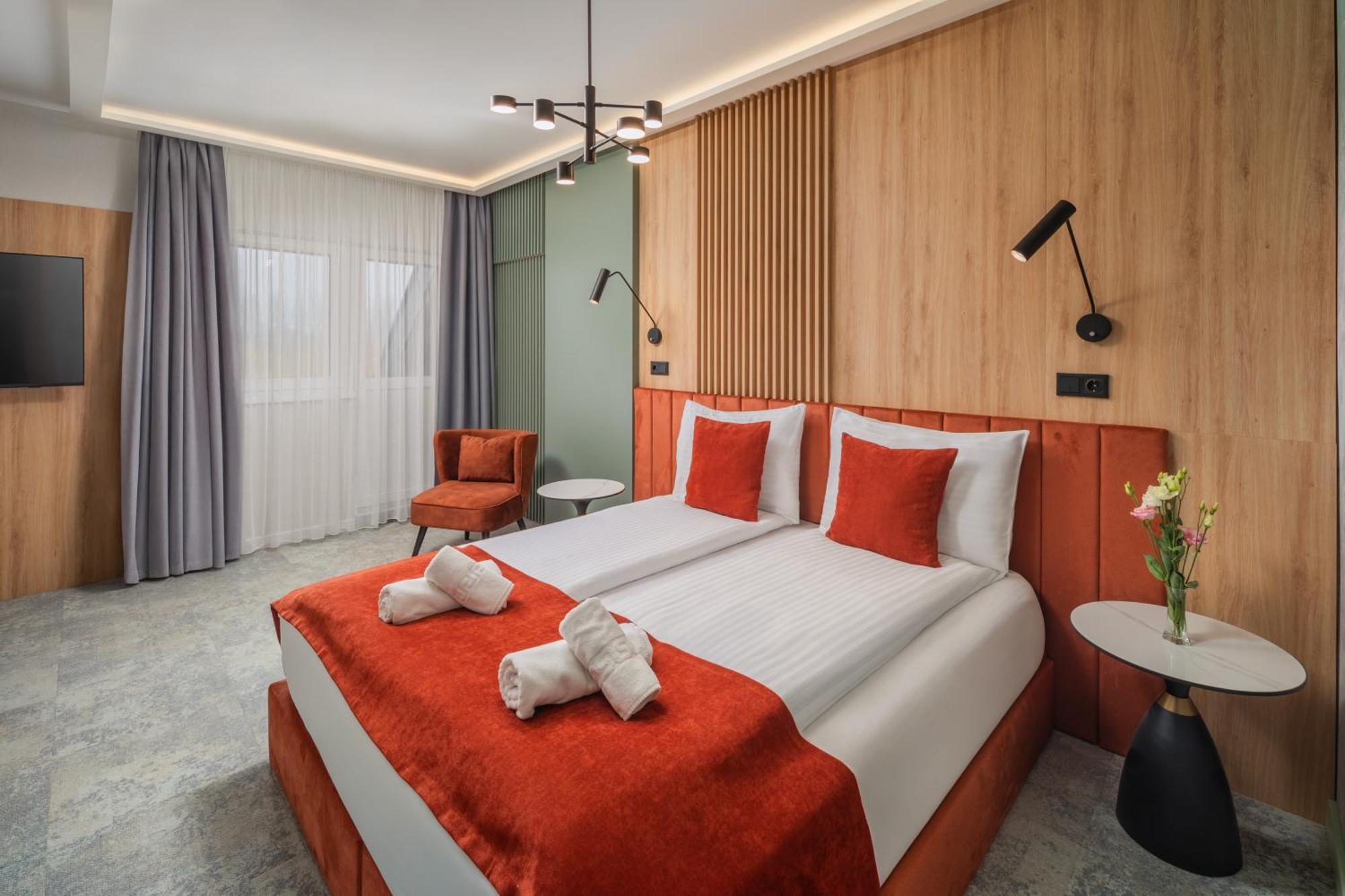 Sziget Hotel Nyíregyháza エクステリア 写真